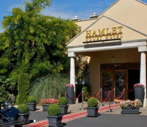 hotel, bike hire