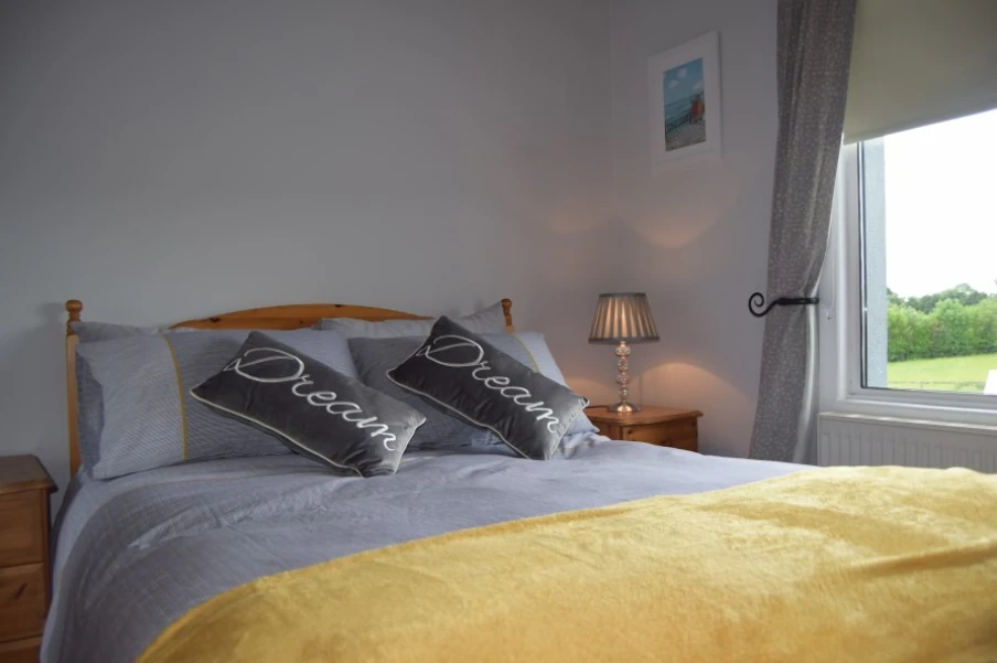 bed and breakfast, bike hire
